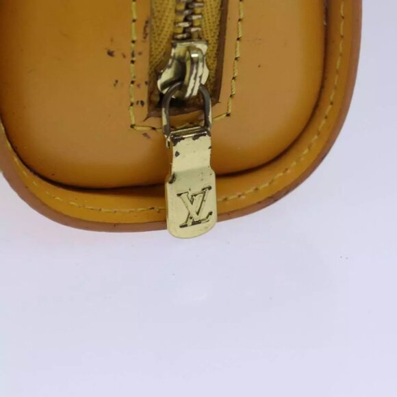LOUIS VUITTON Epi Dauphine PM Pouch Yellow - Picture 5 of 16